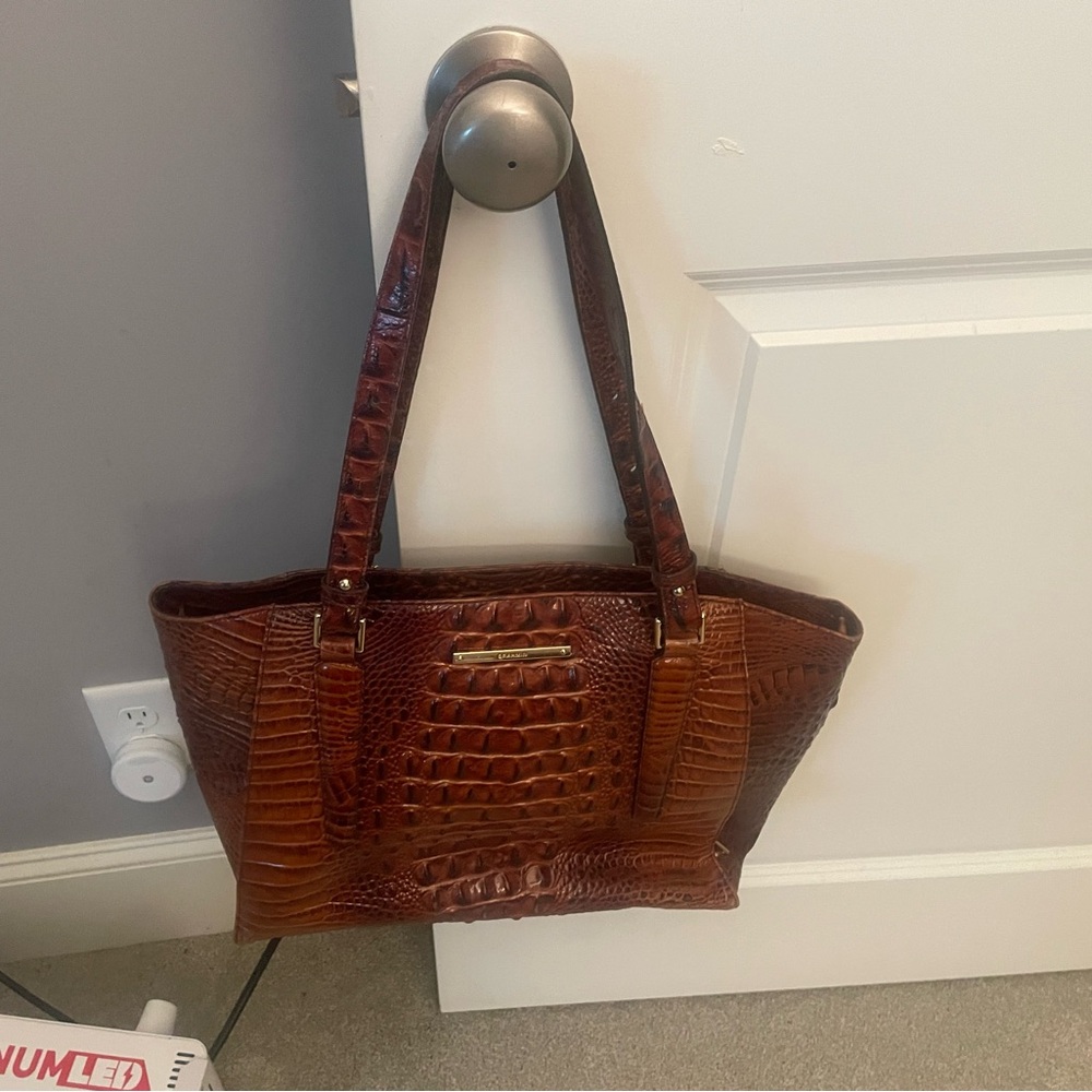 Dooney & Burke satchel purse